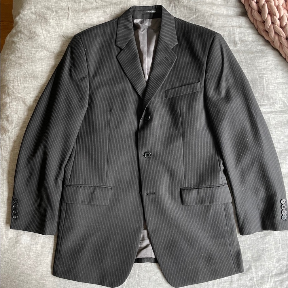 Calvin Klein - 38R Stripped Black Suit. Tailored